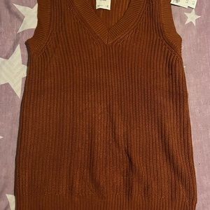 NEVER WORN. Tags still on. Abercrombie sweater vest dress
